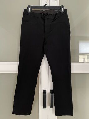 Rag & Bone Slim Cropped Trousers in Black - Size 2